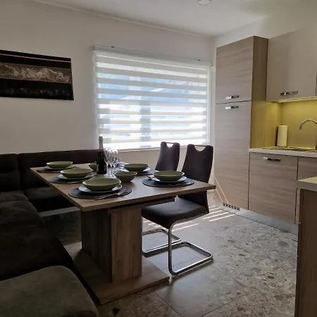 Apartmaji Pr' Kerin