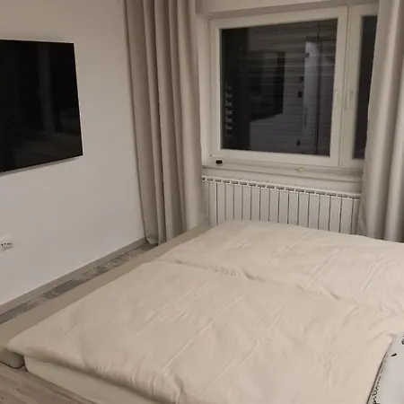 Apartmaji Pr' Kerin *