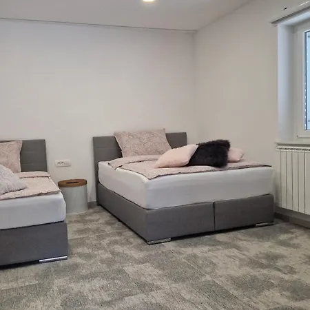 Apartmaji Pr' Kerin * Lasko